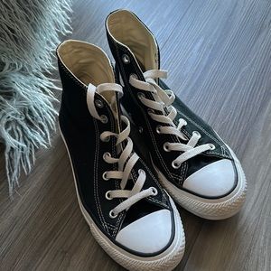 Chuck Taylor All Star Size 7 Black - Used